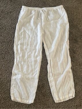 Aritzia women’s white linen pants